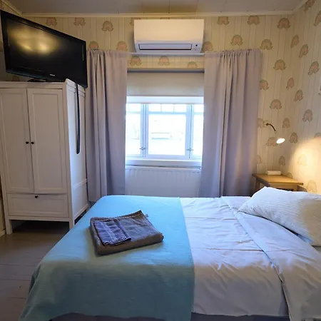 Liekorannan Majatalo- Kodinomaista Rautatieasemaa Vastapaeaetae Πανδοχείο Sastamala