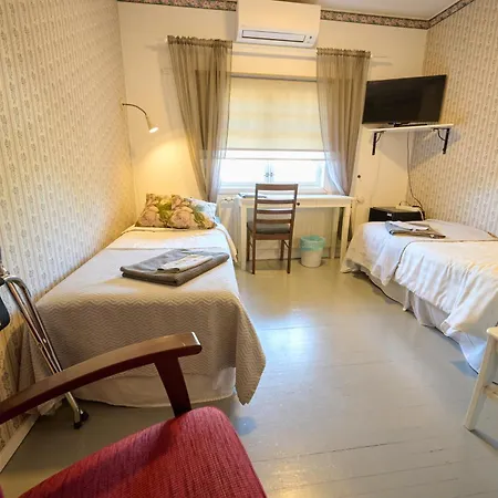 Locanda Liekorannan Majatalo- Kodinomaista Rautatieasemaa Vastapaeaetae Sastamala